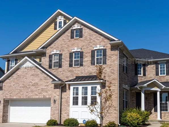 15702 Buxton Dr, Westfield, IN 46074