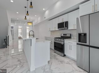 1818 McCulloh St, Baltimore, MD 21217