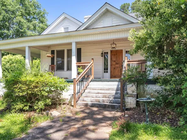 498 Church St, Laurens, SC 29360