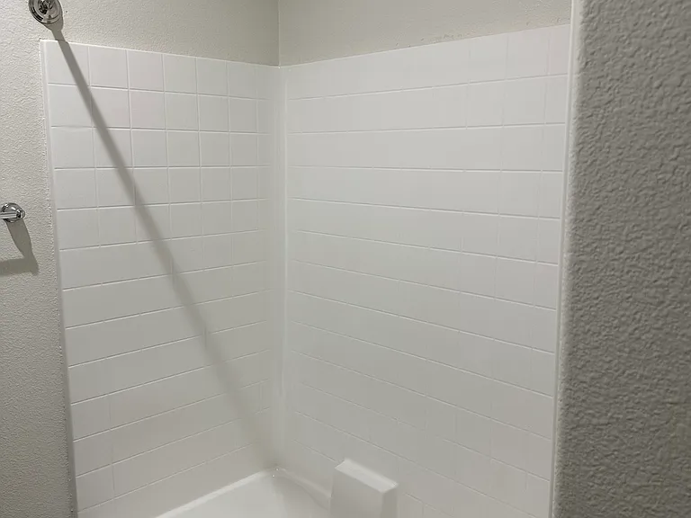 Creek View Condominiums — Photo 86