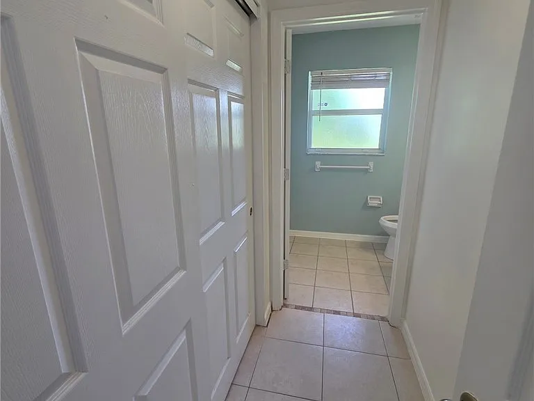 2422 Vernon Ave S — Photo 5