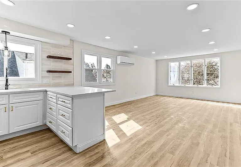 21-23 Joy St #2 — Photo 2