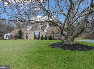 2113 Fairwold Ln, Fort Washington, PA 19034