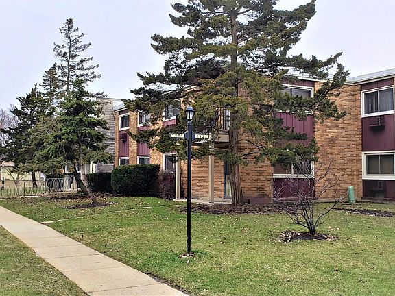 3rd image of 212A Collen Dr APT 102A