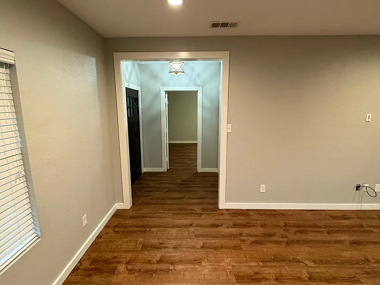 308 Gammill St — Photo 8