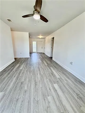 4 bed, 2.0 bath, 1250 sqft, $1,800 — Photo 2