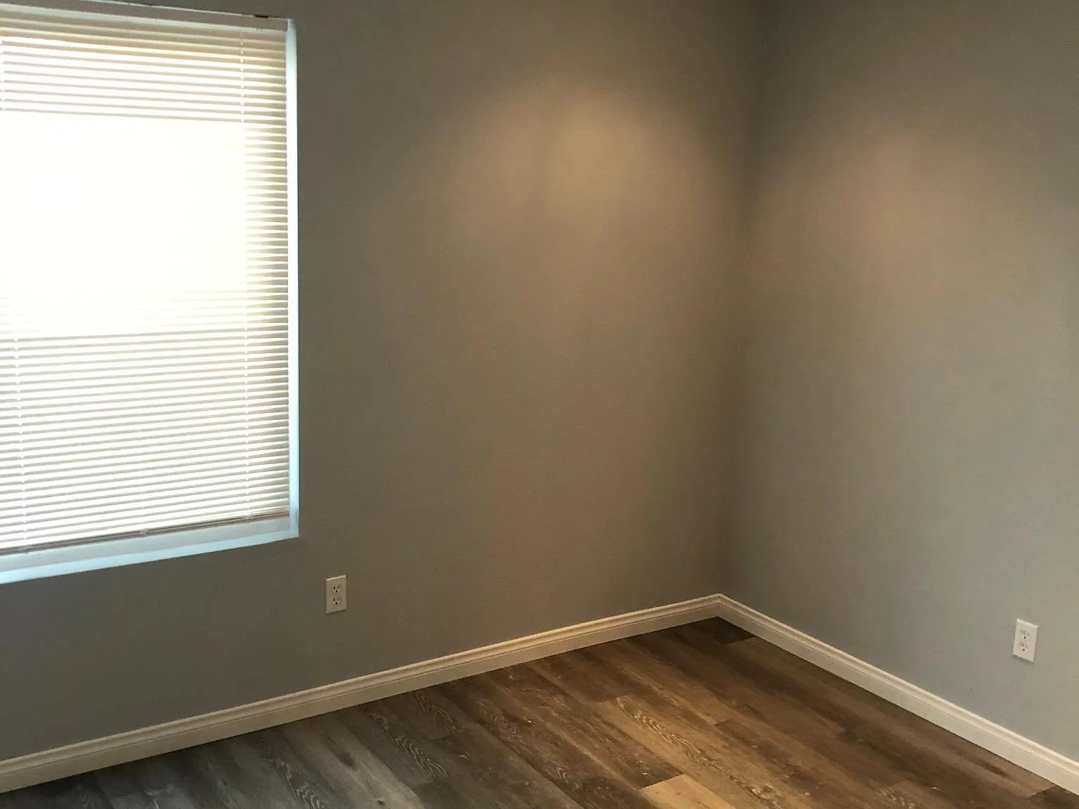 2 bed, 810 sqft, $3,000 — Photo 4