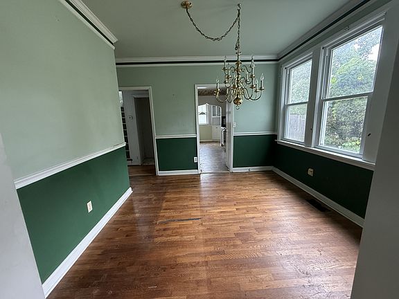 3rd image of 407 3rd Ave