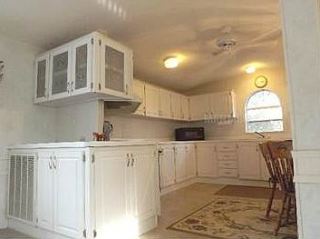 5th image of 10715 Hudson Ave