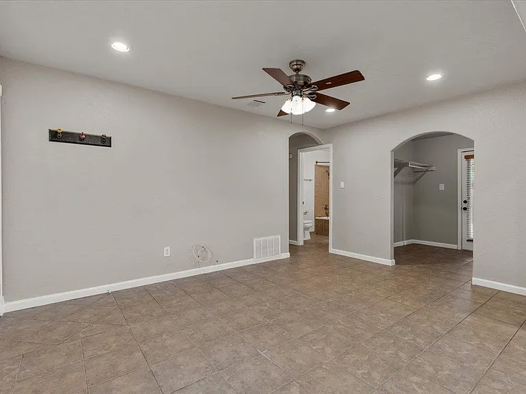7604 Robalo Rd — Photo 13