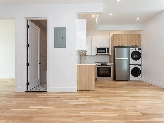 2nd image of 511 Meeker Ave #3A