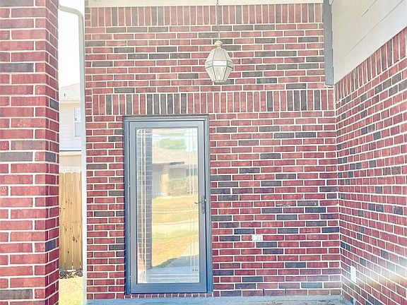 2nd image of 11819 Sunny Stream Dr