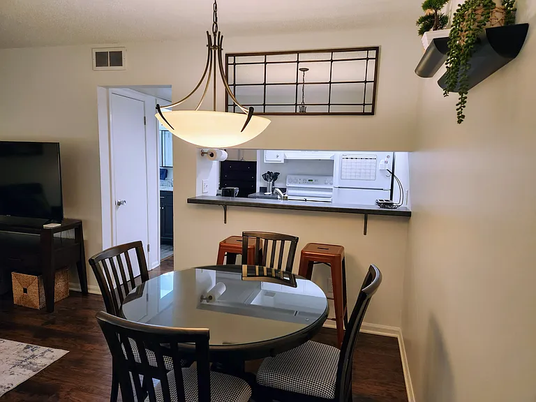 807 W Trinity Ave #240 — Photo 4