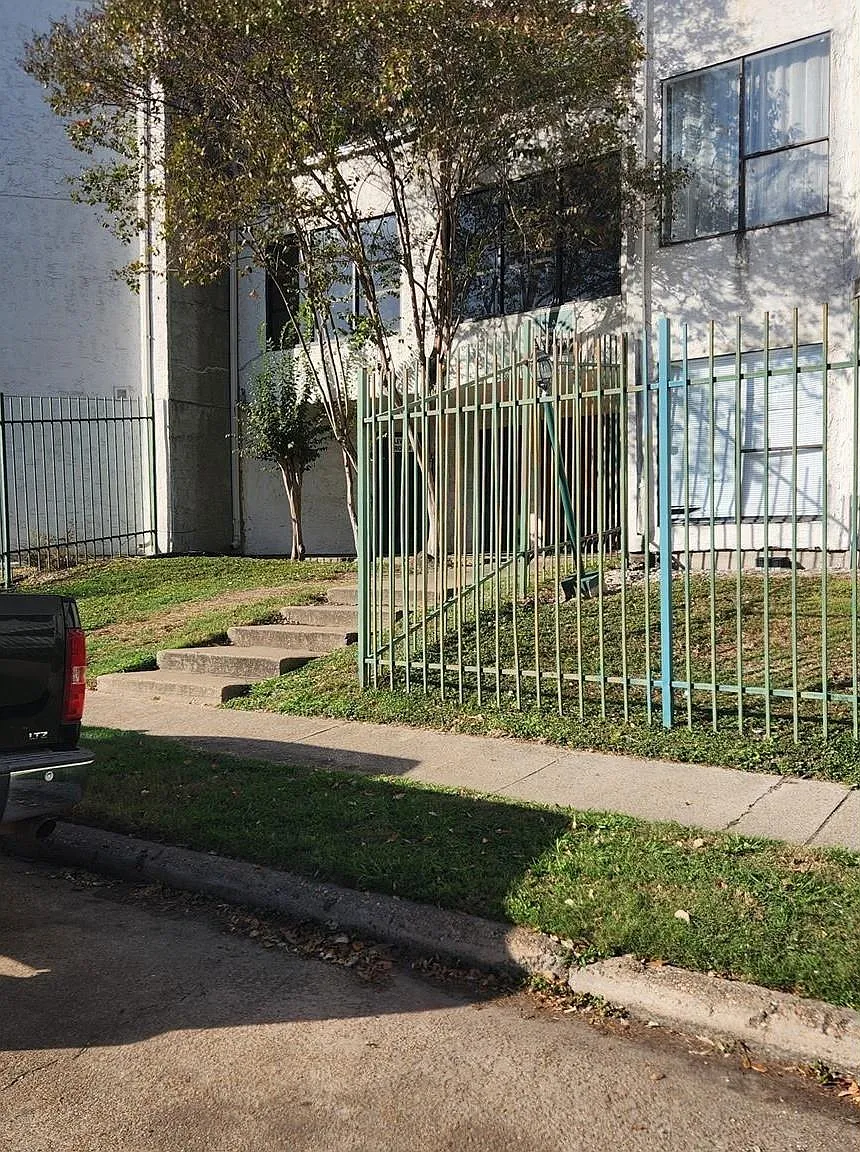 2 bed, 1.0 bath, 780 sqft, $1,025 — Photo 1