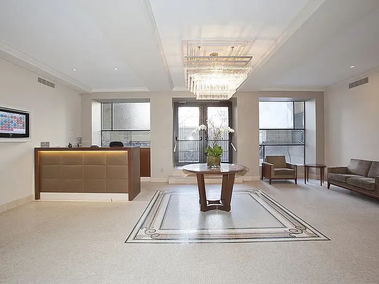 230 Riverside Dr #7J — Photo 6