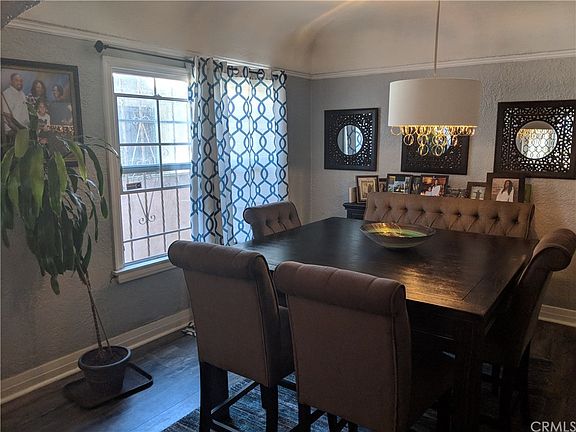 5th image of 1138 W 70th St