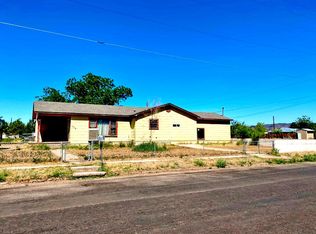 509 N 11th St, Alpine, TX 79830