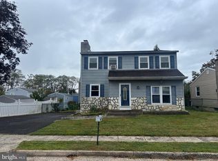 2812 Lillian Ave, Willow Grove, PA 19090