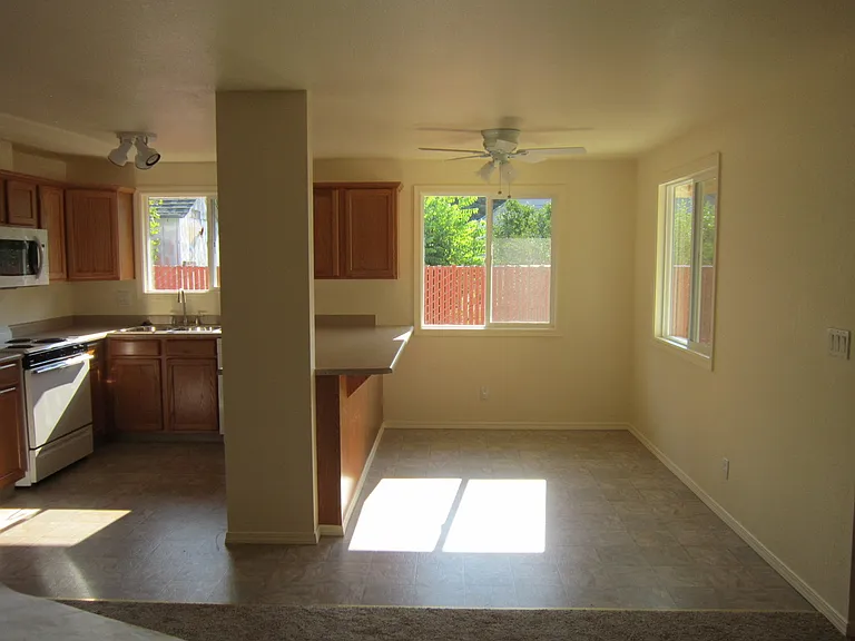 3930-3938 Shasta Way — Photo 5