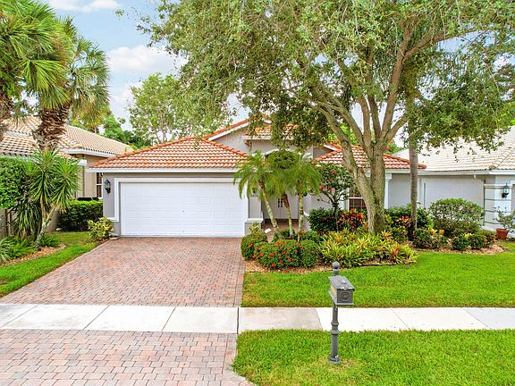 3rd image of 6806 Rienzo Street