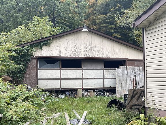 4th image of 3983 New Hope Rd