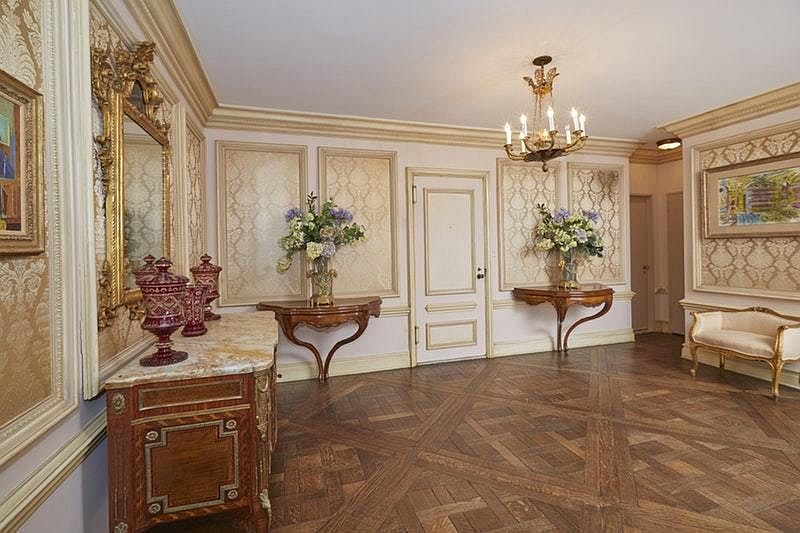 1st image of 700 Park Ave APT 4B