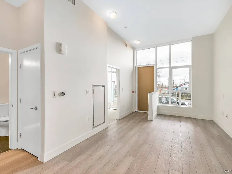 3559 E Kent Ave N #Townhouse 3 — Photo 9
