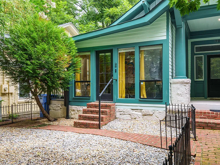 799 Charles Allen Dr NE #2 — Photo 30