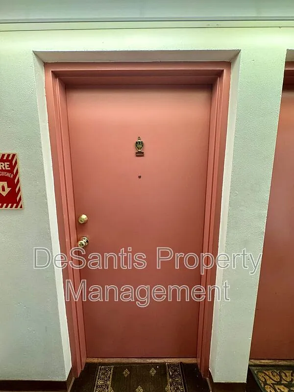 1 bed, 1.0 bath, $795 — Photo 3