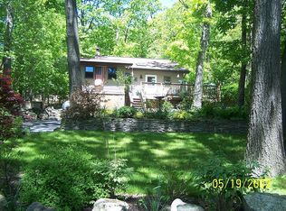 21 Bear Pond Trl, Andover, NJ 07821