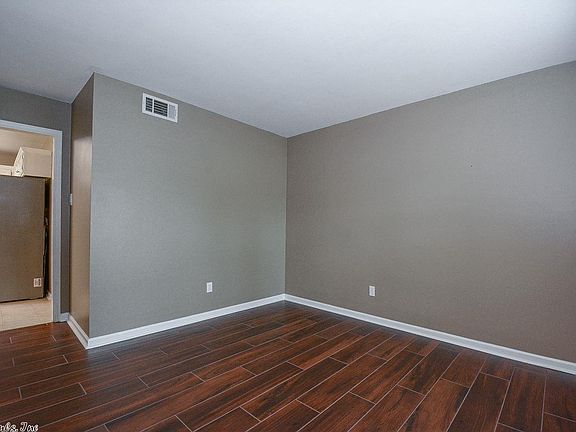 5th image of 12423 Cherry Laurel Dr