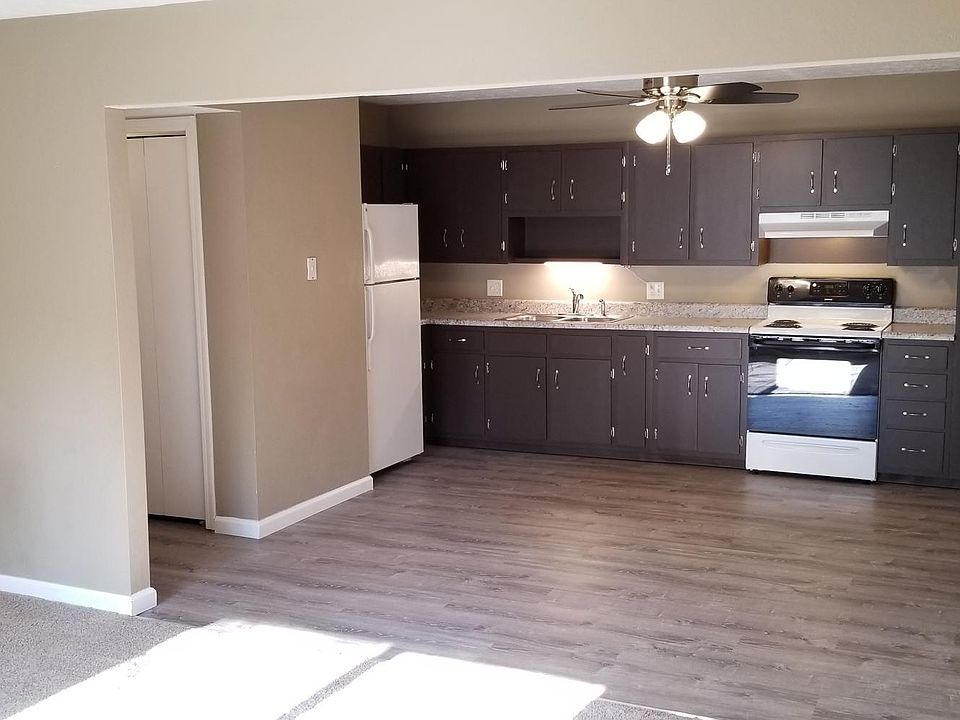 Open Concept Living Room to Kitchen - Very Large