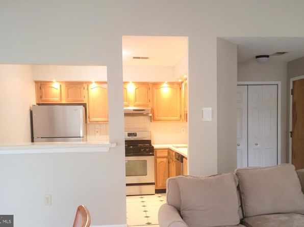 108 Wrangel Ct APT 11, Princeton, NJ 08540