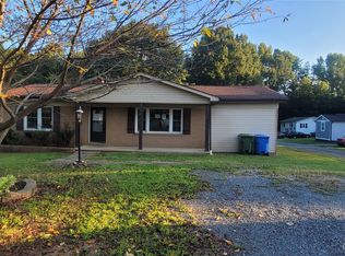 533 Rhyne Cir, Gastonia, NC 28054