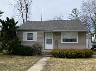 3813 Lancaster St, Midland, MI 48642