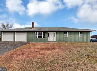 10 Oak Ave, Halifax, PA 17032