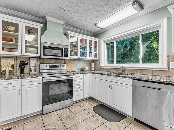 2nd image of 278 Kowaliga Rd