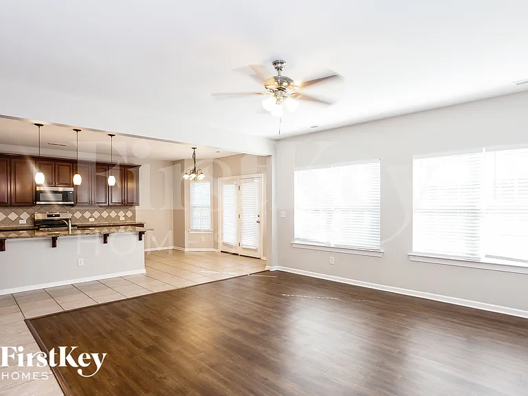 4018 Caldwell Ridge Pkwy — Photo 4