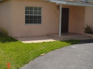 1221 SW 76th Ct, Miami, FL 33144