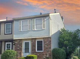 4843 Grafton Rd, Brunswick, OH 44212