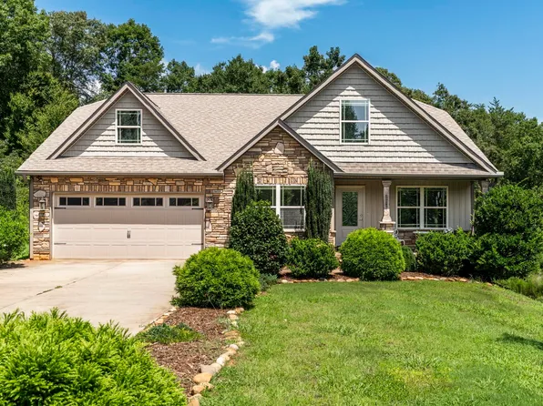 527 S Fredrick Way, Boiling Springs, SC 29316
