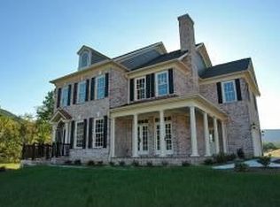 7529 Grape Holly Ln, Roanoke, VA 24018