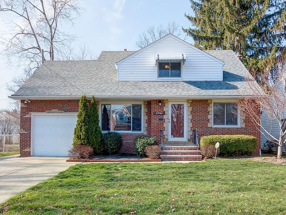 1st image of 27161 Fullerwood Dr
