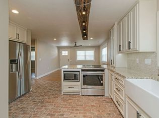 400 W Poplar St #A, Rogers, AR 72756