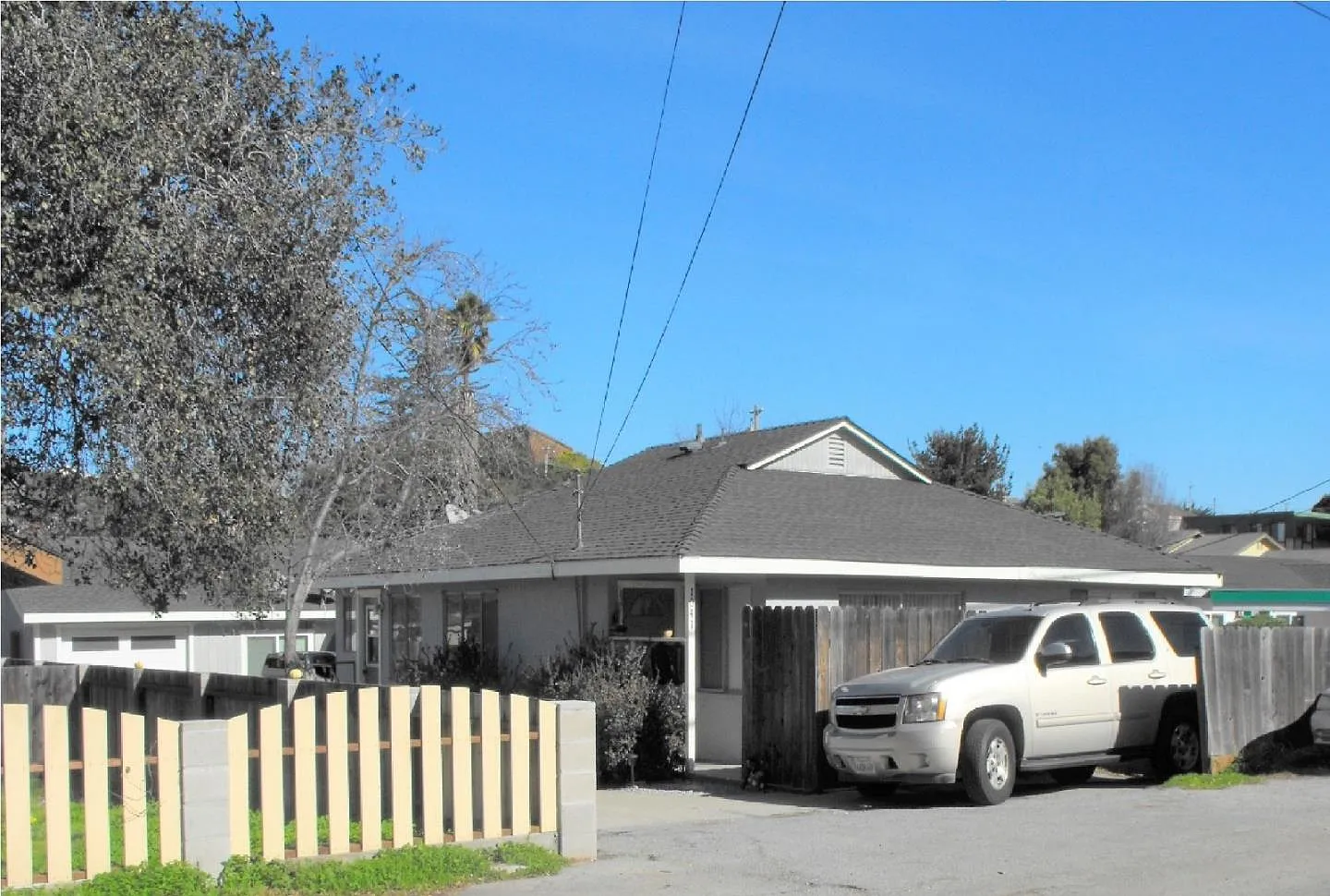 1041 Trinity Ave photo 1