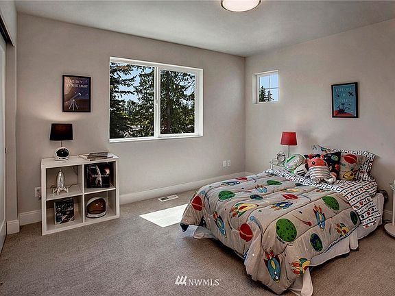 3rd image of 1824 153rd St SW #3