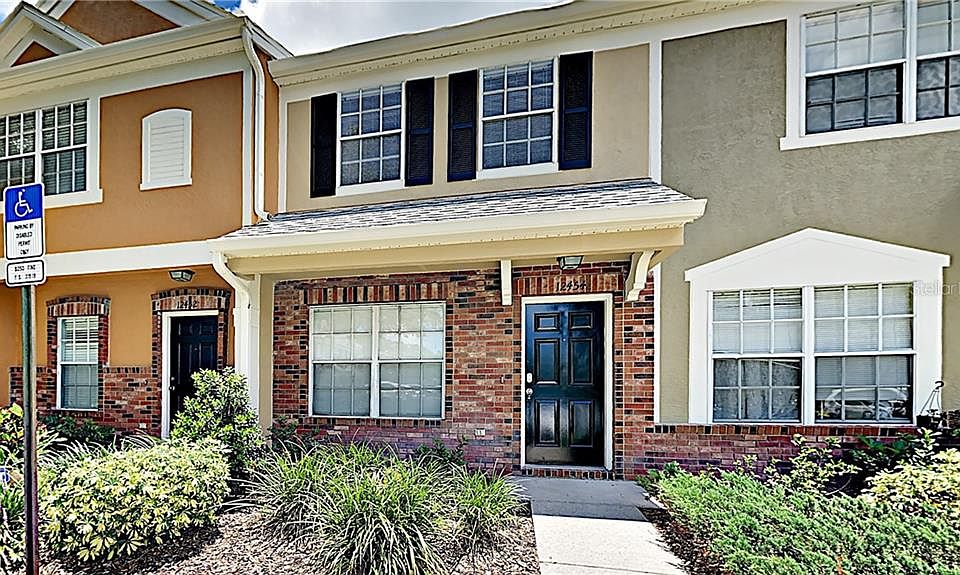 1st image of 12454 Berkeley Square Dr