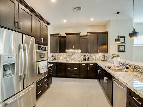 2nd image of 332 W Herro Ln