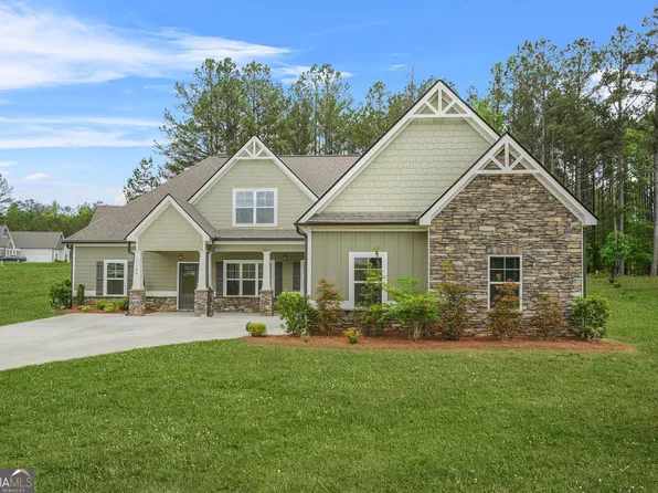 100 Nemoura Ct, Fairburn, GA 30213