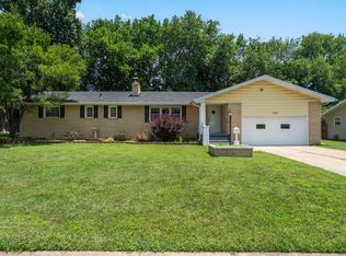 1722 S Link Ave, Springfield, MO 65804